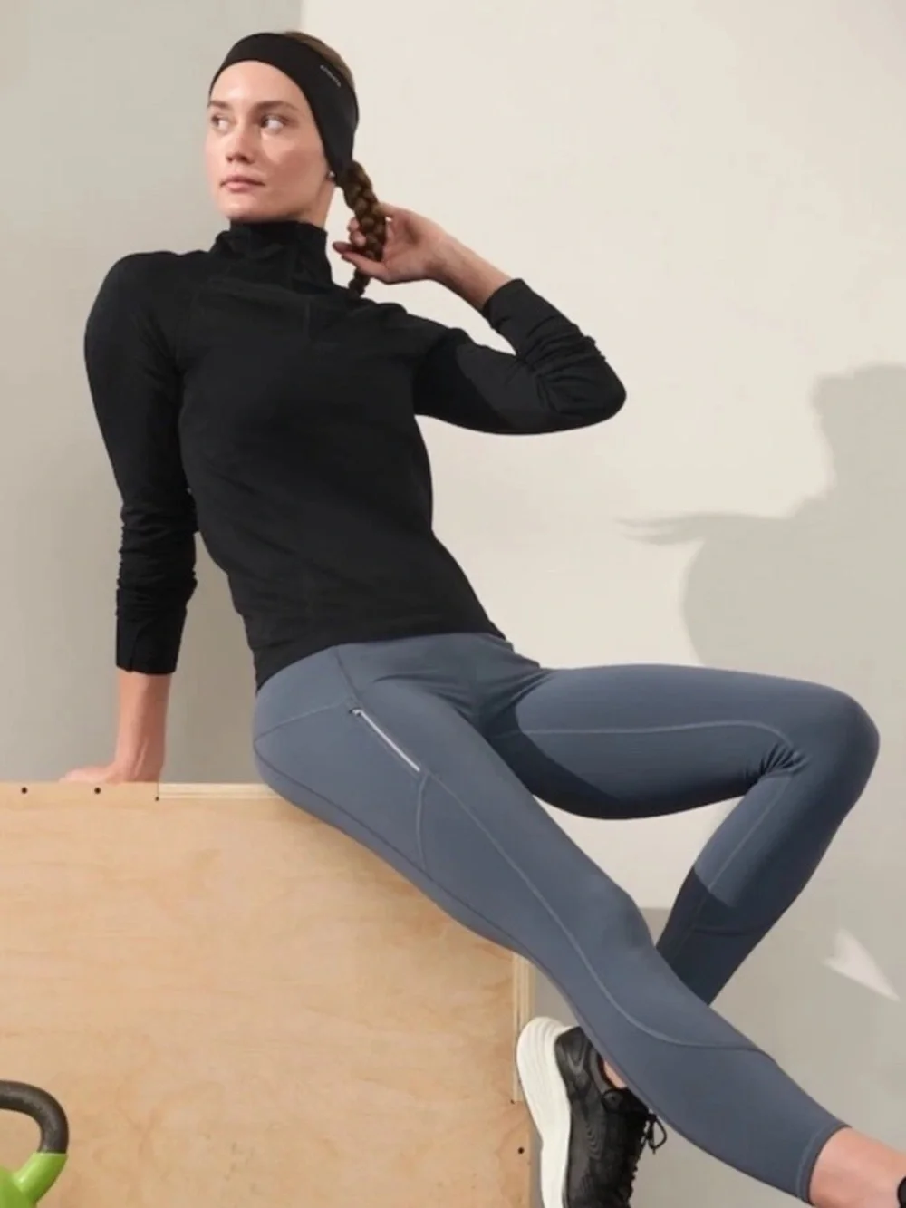 NWT Athleta Flurry Seamless Half Zip Sz XS Black